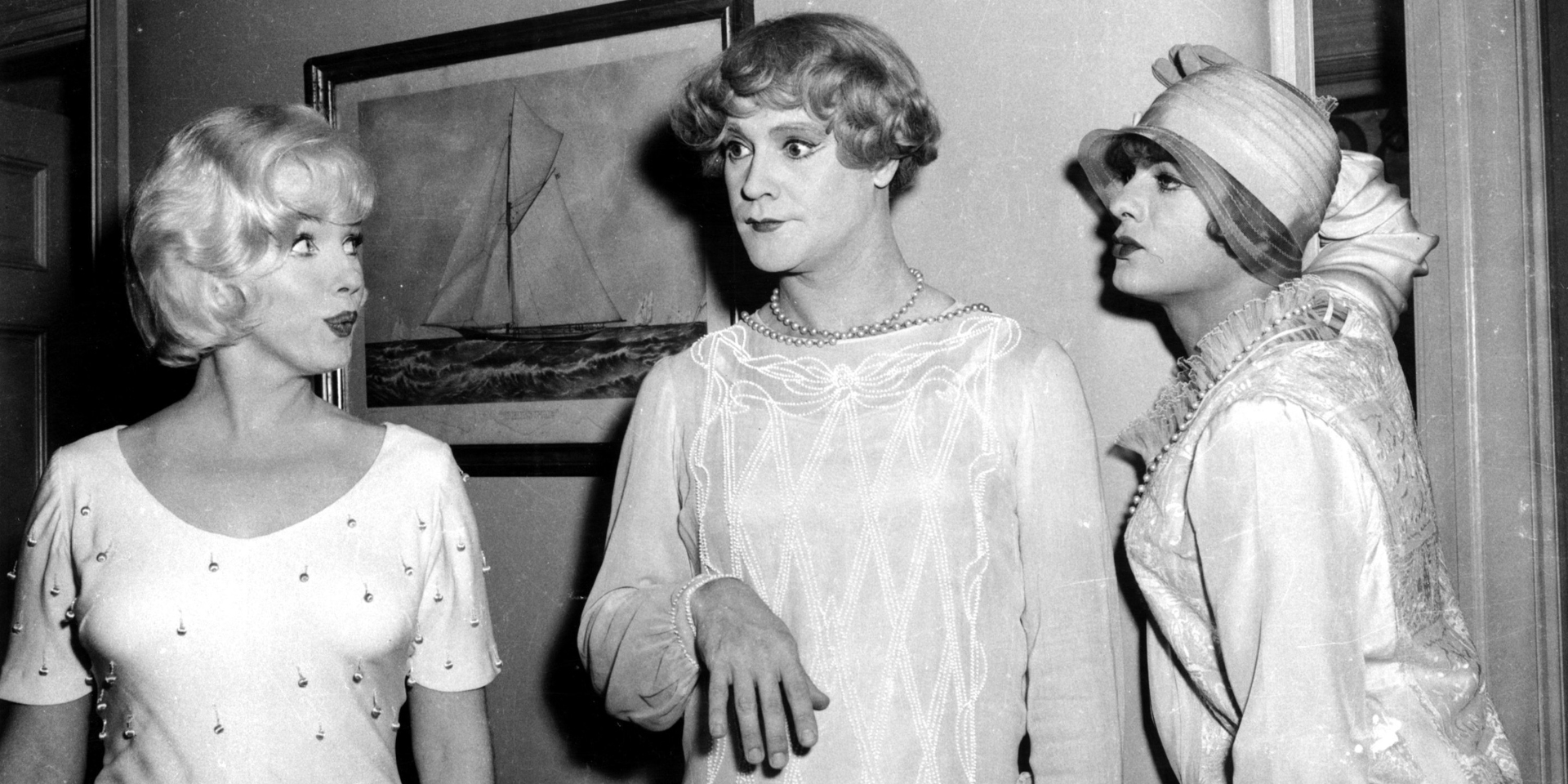 Proyección de la película “Con faldas y a lo loco” (1959)